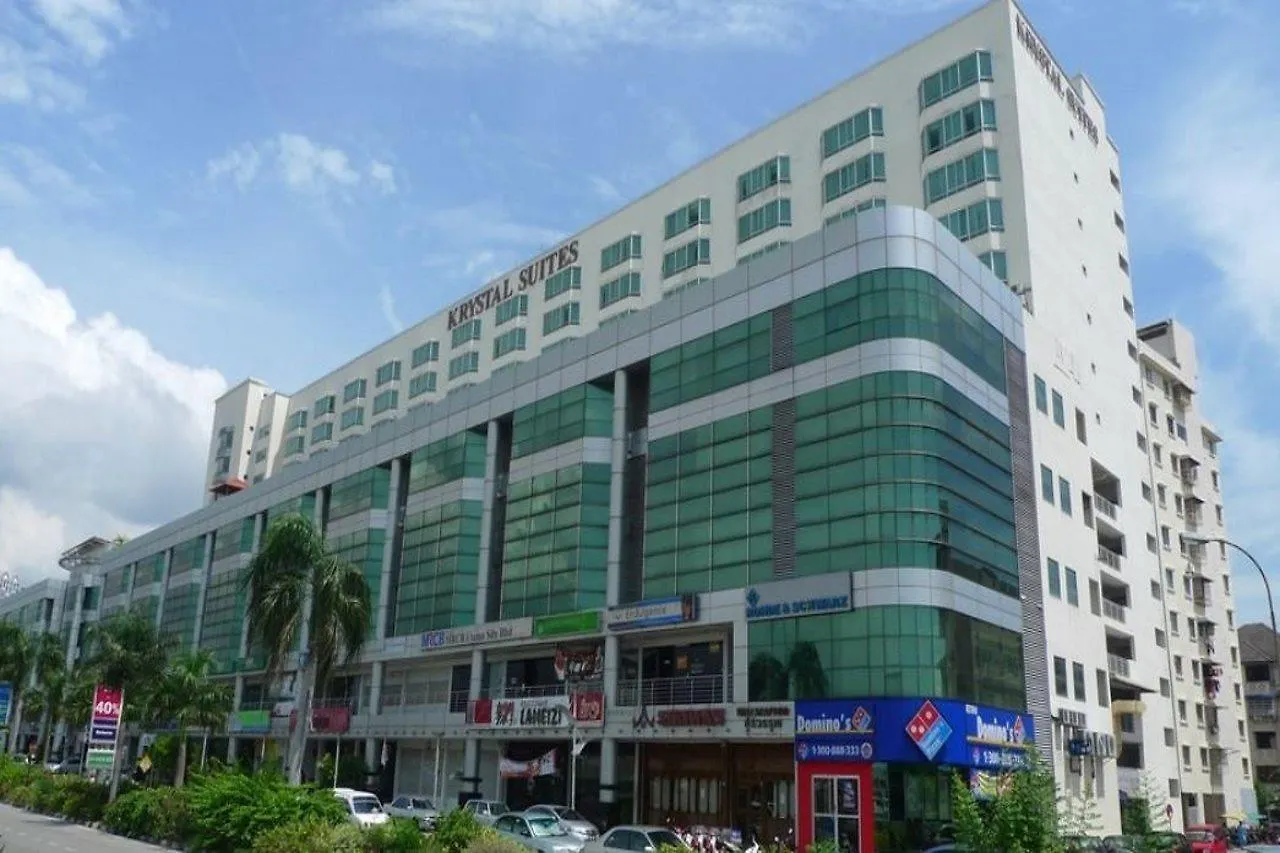Hotel The Krystal Suites Service Apartment George Town